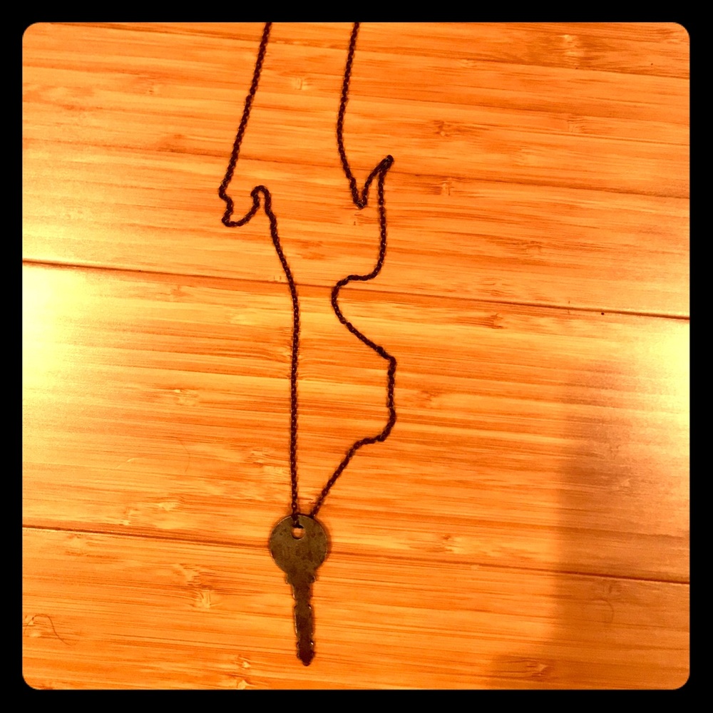 Giving keys dream necklace